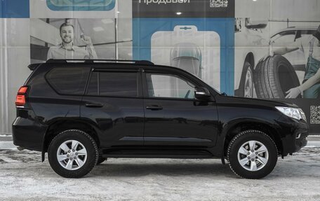 Toyota Land Cruiser Prado 150 рестайлинг 2, 2019 год, 5 799 000 рублей, 5 фотография