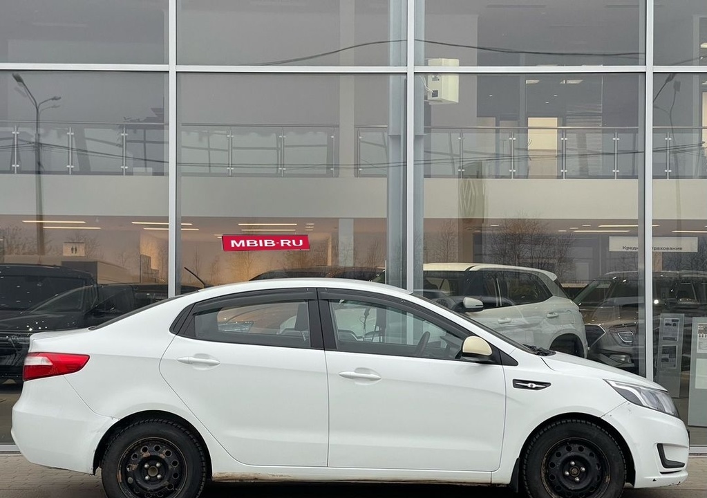 KIA Rio III, 2012 год, 600 000 рублей, 4 фотография