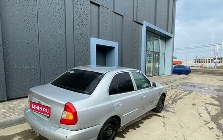 Hyundai Accent II, 2001 год, 275 000 рублей, 1 фотография