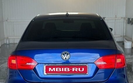 Volkswagen Jetta VI, 2013 год, 1 250 000 рублей, 4 фотография