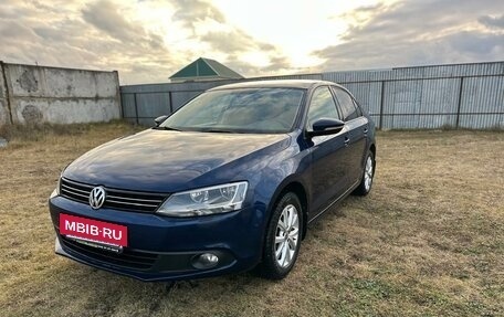 Volkswagen Jetta VI, 2013 год, 1 250 000 рублей, 10 фотография