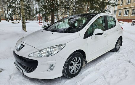 Peugeot 308 II, 2010 год, 890 000 рублей, 3 фотография