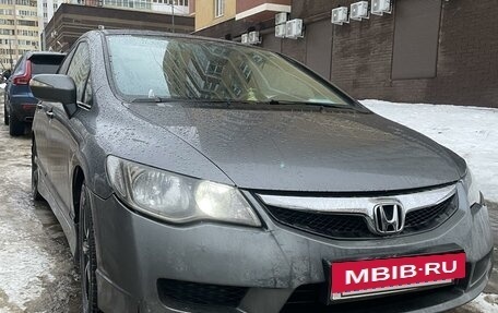 Honda Civic VIII, 2010 год, 800 000 рублей, 4 фотография