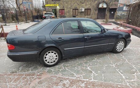 Mercedes-Benz E-Класс, 1999 год, 775 000 рублей, 2 фотография