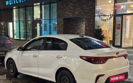 KIA Rio IV, 2019 год, 860 000 рублей, 4 фотография