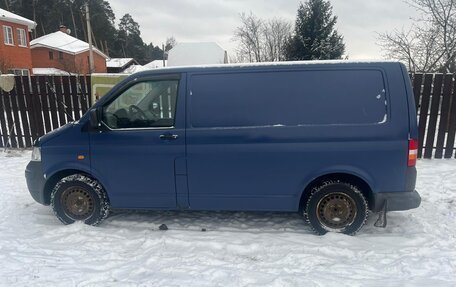 Volkswagen Transporter T5 рестайлинг, 2005 год, 1 050 000 рублей, 15 фотография