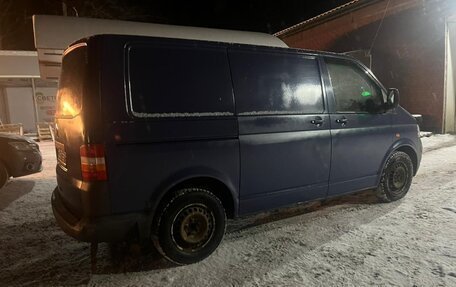 Volkswagen Transporter T5 рестайлинг, 2005 год, 1 050 000 рублей, 10 фотография