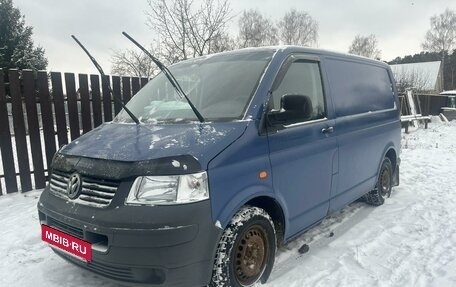 Volkswagen Transporter T5 рестайлинг, 2005 год, 1 050 000 рублей, 3 фотография