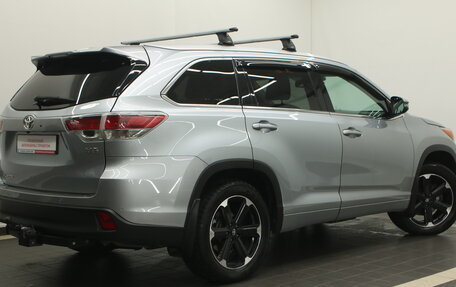 Toyota Highlander III, 2014 год, 3 399 000 рублей, 2 фотография