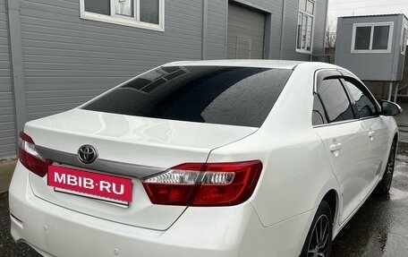 Toyota Camry, 2014 год, 1 870 000 рублей, 6 фотография