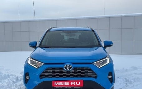 Toyota RAV4, 2021 год, 3 470 000 рублей, 4 фотография