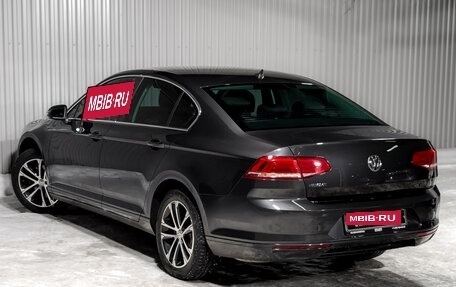 Volkswagen Passat B8 рестайлинг, 2019 год, 2 750 000 рублей, 7 фотография