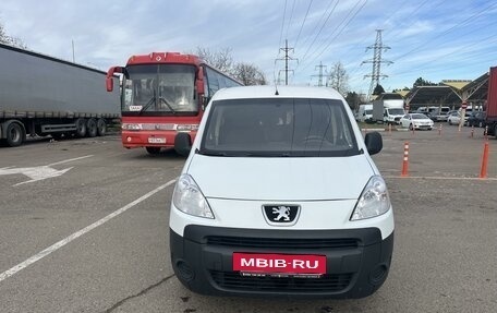 Peugeot Partner II рестайлинг 2, 2012 год, 830 000 рублей, 16 фотография