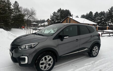 Renault Kaptur I рестайлинг, 2017 год, 1 350 000 рублей, 4 фотография