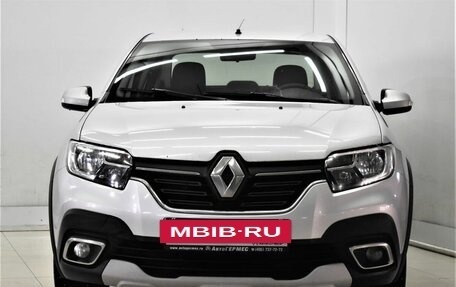 Renault Logan II, 2020 год, 975 000 рублей, 2 фотография