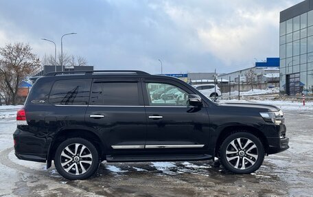 Toyota Land Cruiser 200, 2018 год, 7 800 000 рублей, 5 фотография