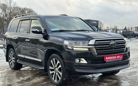 Toyota Land Cruiser 200, 2018 год, 7 800 000 рублей, 3 фотография