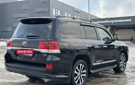 Toyota Land Cruiser 200, 2018 год, 7 800 000 рублей, 6 фотография