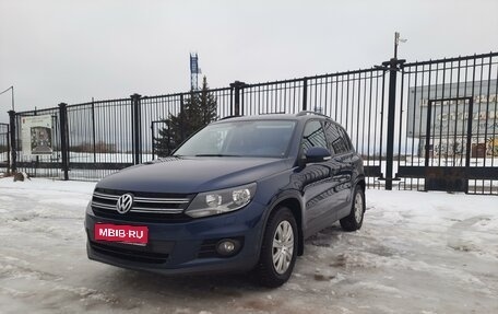 Volkswagen Tiguan I, 2012 год, 1 080 000 рублей, 1 фотография