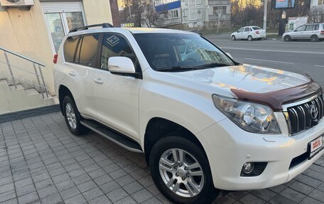 Toyota Land Cruiser Prado 150 рестайлинг 2, 2012 год, 3 150 000 рублей, 3 фотография