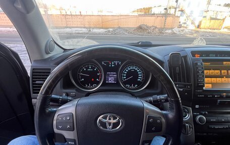 Toyota Land Cruiser 200, 2011 год, 3 470 000 рублей, 6 фотография