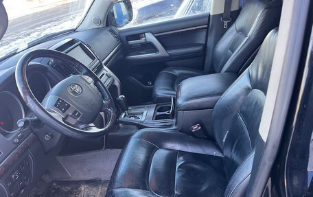 Toyota Land Cruiser 200, 2011 год, 3 470 000 рублей, 7 фотография