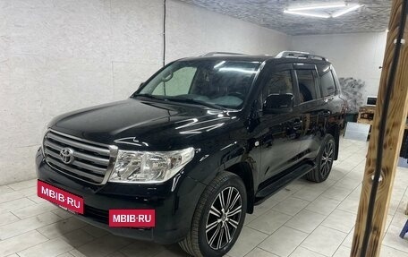 Toyota Land Cruiser 200, 2011 год, 3 470 000 рублей, 5 фотография