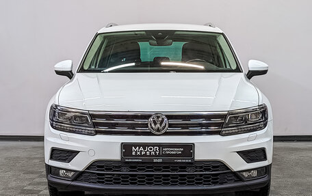 Volkswagen Tiguan II, 2020 год, 3 445 000 рублей, 2 фотография