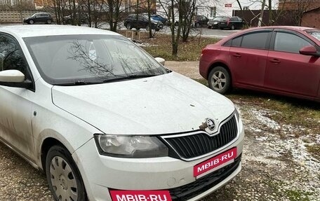 Skoda Rapid I, 2017 год, 800 000 рублей, 4 фотография