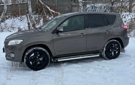 Toyota RAV4, 2012 год, 1 870 000 рублей, 2 фотография