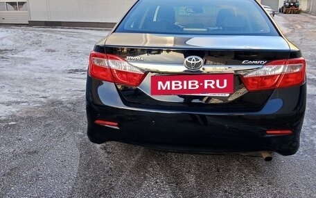 Toyota Camry, 2014 год, 1 825 000 рублей, 6 фотография