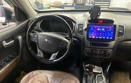 KIA Sorento II рестайлинг, 2013 год, 1 569 000 рублей, 14 фотография