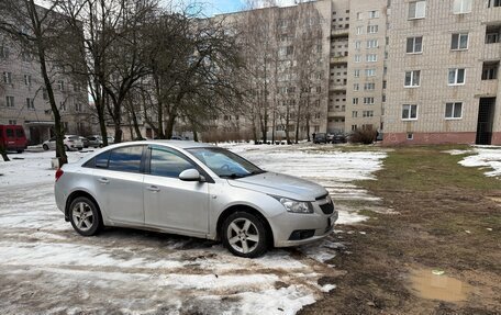 Chevrolet Cruze II, 2011 год, 510 000 рублей, 3 фотография