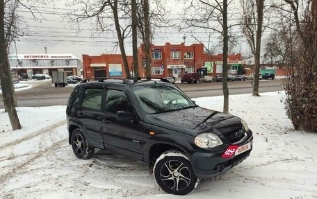 Chevrolet Niva I рестайлинг, 2010 год, 485 000 рублей, 5 фотография