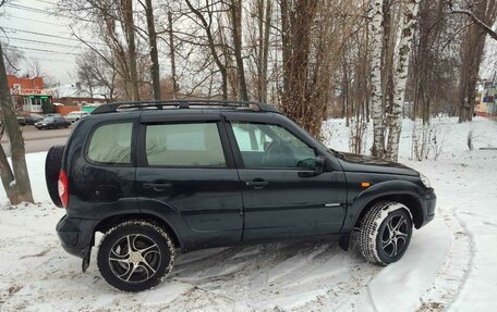 Chevrolet Niva I рестайлинг, 2010 год, 485 000 рублей, 10 фотография