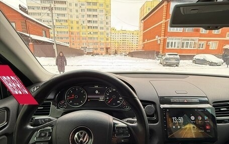 Volkswagen Touareg III, 2011 год, 1 750 000 рублей, 18 фотография