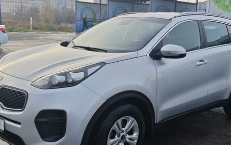 KIA Sportage IV рестайлинг, 2017 год, 1 599 000 рублей, 6 фотография