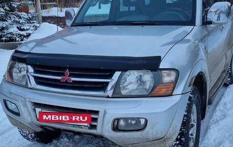 Mitsubishi Montero III, 2000 год, 630 000 рублей, 2 фотография