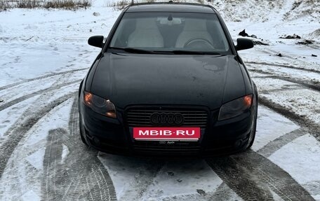 Audi A4, 2005 год, 1 500 000 рублей, 4 фотография