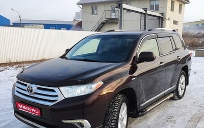 Toyota Highlander III, 2013 год, 2 300 000 рублей, 1 фотография