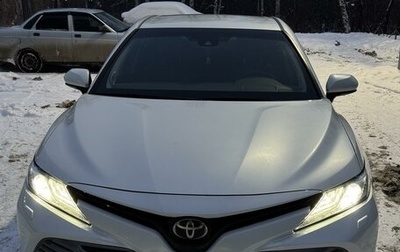 Toyota Camry, 2019 год, 3 200 000 рублей, 1 фотография