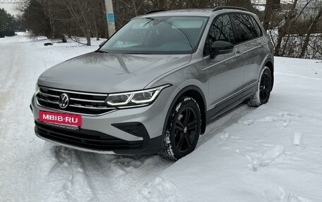 Volkswagen Tiguan II, 2021 год, 3 650 000 рублей, 4 фотография