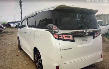 Toyota Vellfire II, 2018 год, 5 000 000 рублей, 6 фотография