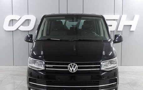 Volkswagen Multivan T6 рестайлинг, 2016 год, 4 699 000 рублей, 3 фотография