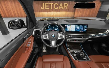 BMW X7, 2022 год, 15 000 000 рублей, 16 фотография