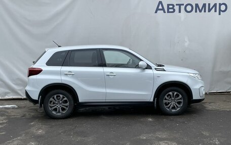 Suzuki Vitara II рестайлинг, 2021 год, 2 490 000 рублей, 4 фотография