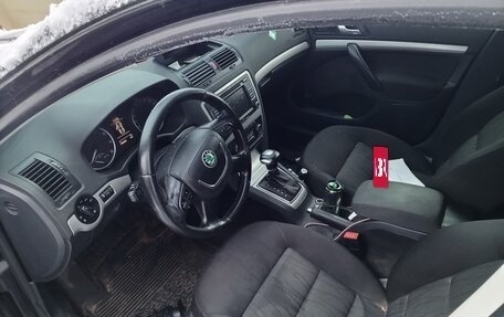 Skoda Octavia, 2012 год, 360 000 рублей, 2 фотография