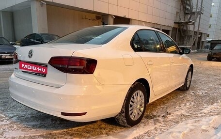 Volkswagen Jetta VI, 2017 год, 1 650 000 рублей, 4 фотография