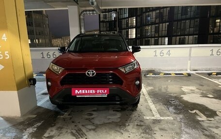 Toyota RAV4, 2021 год, 4 350 000 рублей, 5 фотография