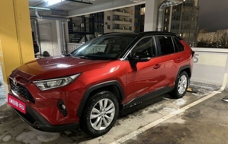 Toyota RAV4, 2021 год, 4 350 000 рублей, 14 фотография